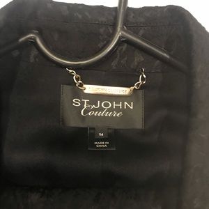 St. John, dressy pants suit, jacket and slacks.  Beautiful!